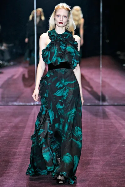 Look 34